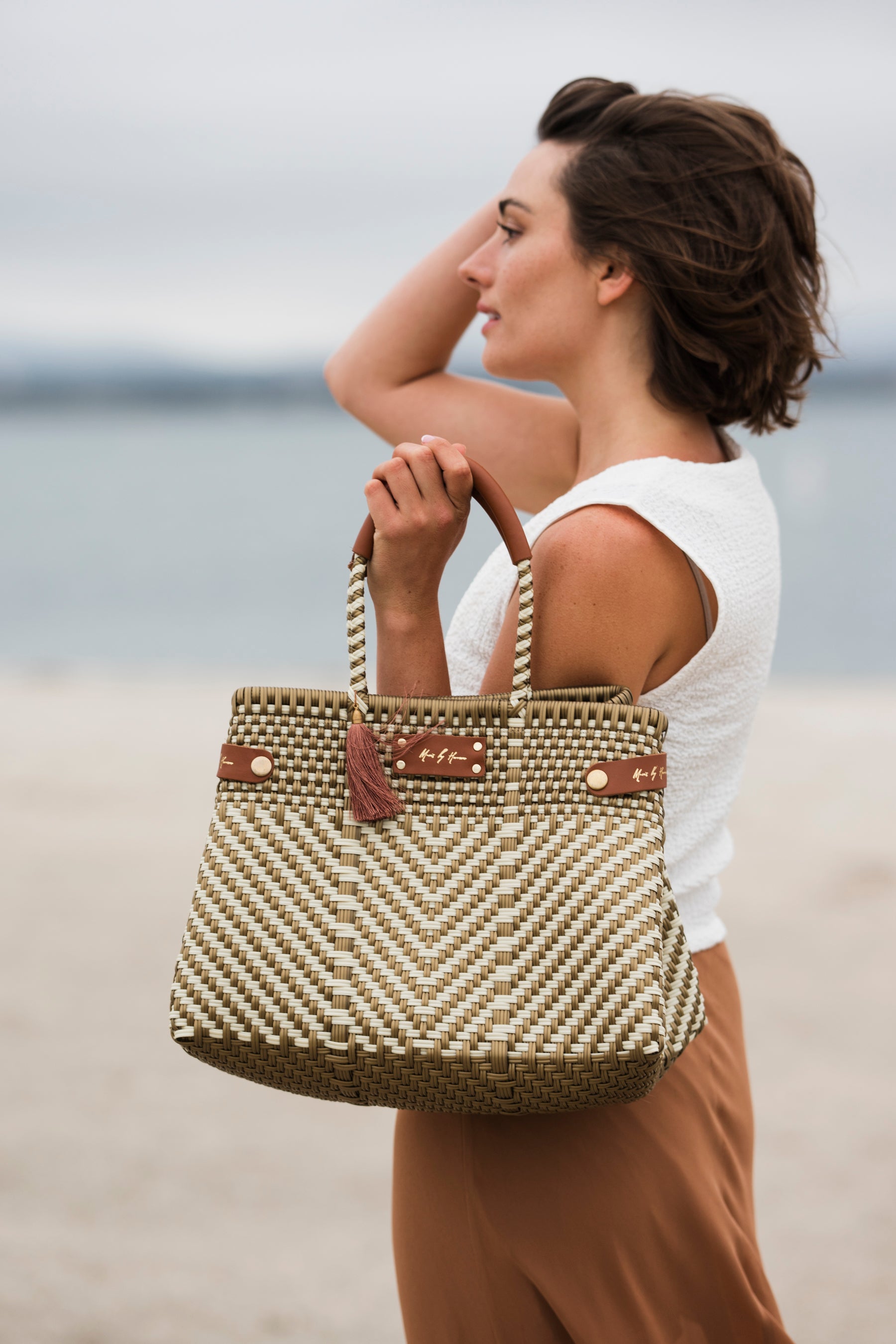 Less Pollution Convertible Handbag - Luxe Ivory Gold