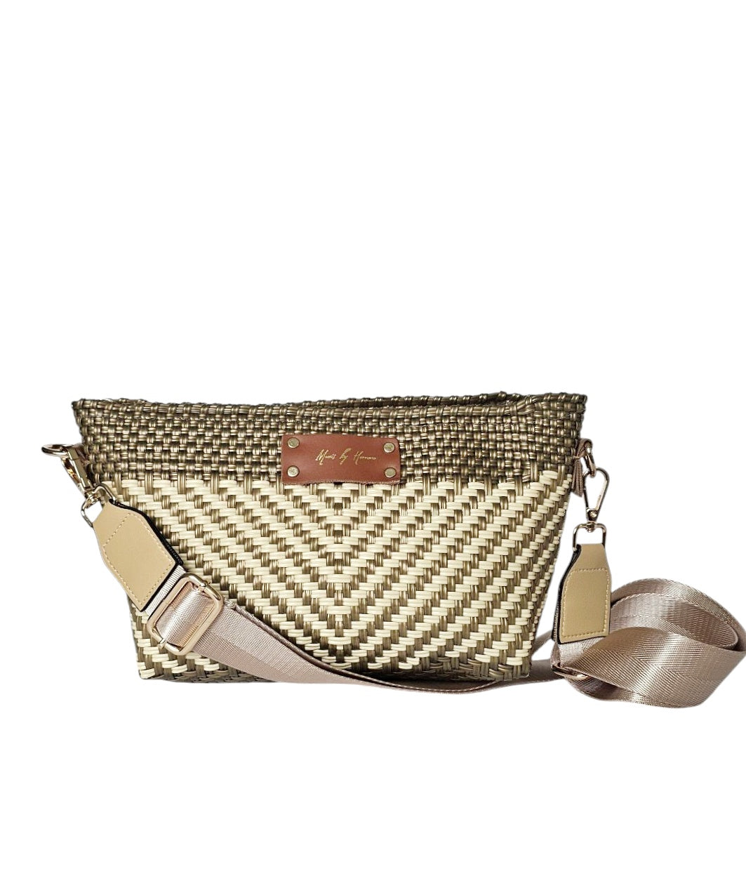 eco-friendly crossbody bag in ivory gold