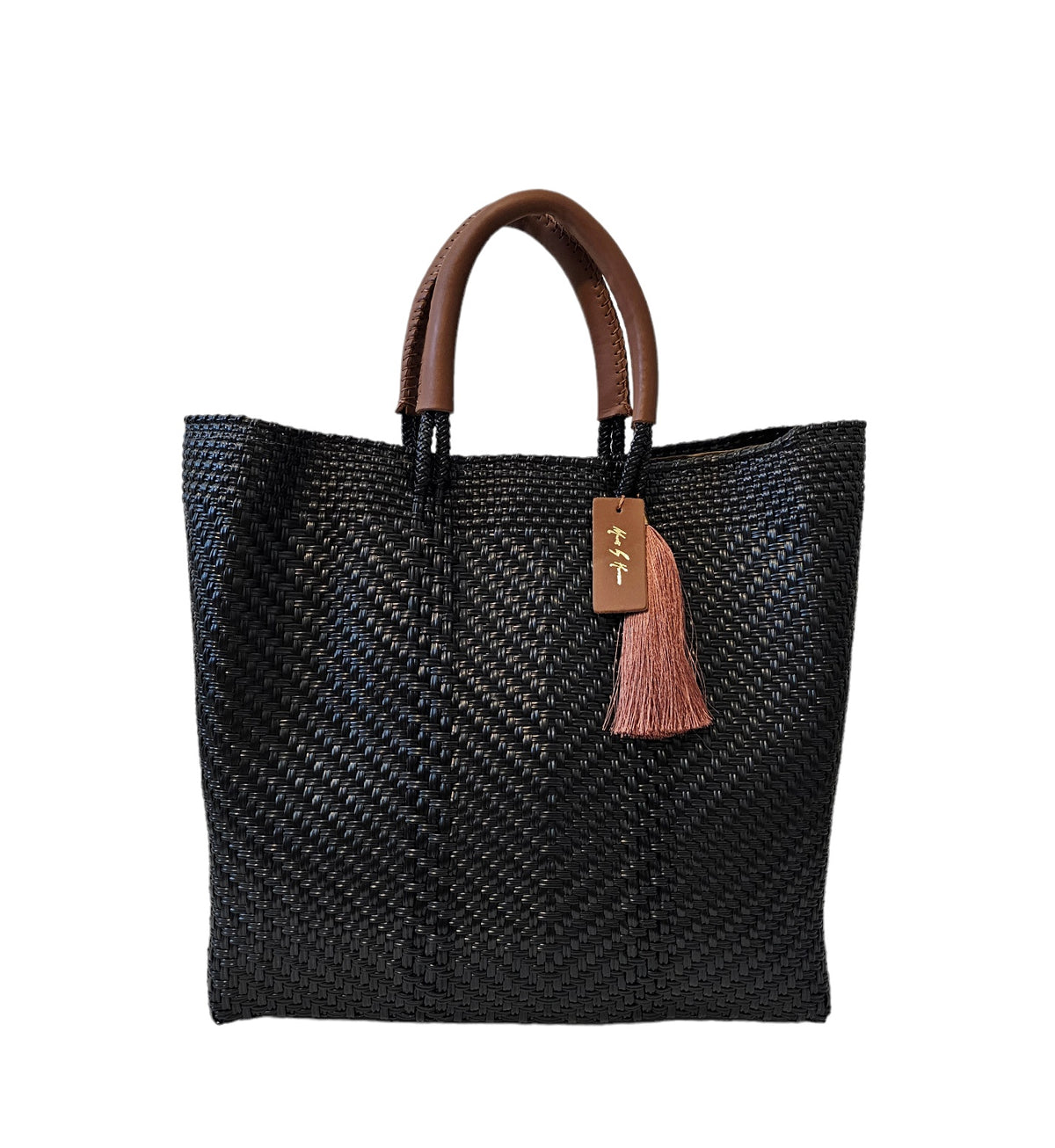 Hannah Tote Bag – Black Pearl — handwoven recycled-plastic resort tote by Mavis by Herrera