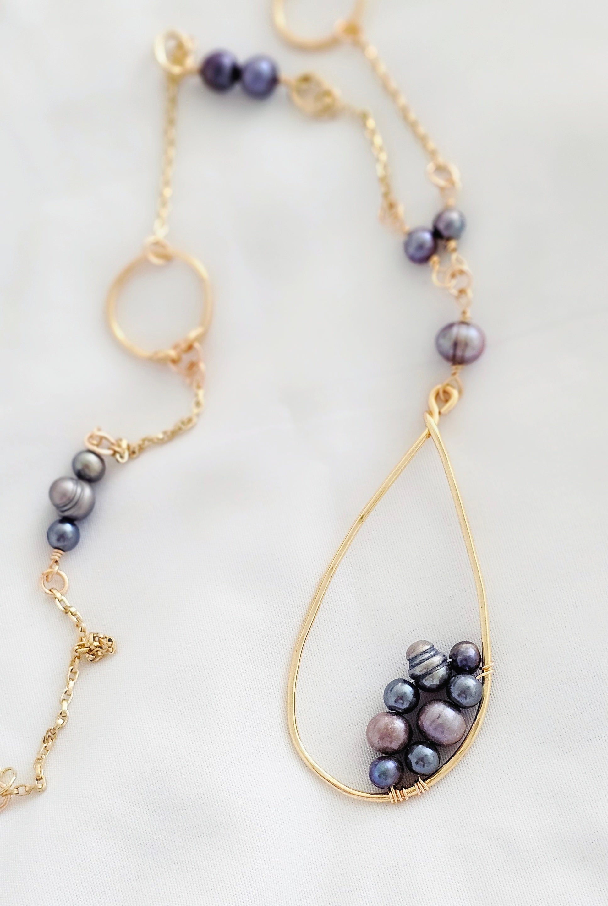 Ava Pearl Necklace